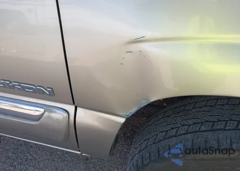 2002 GMC Yukon Sle из США, поврежденный, VIN 1GKEC13Z02R209562